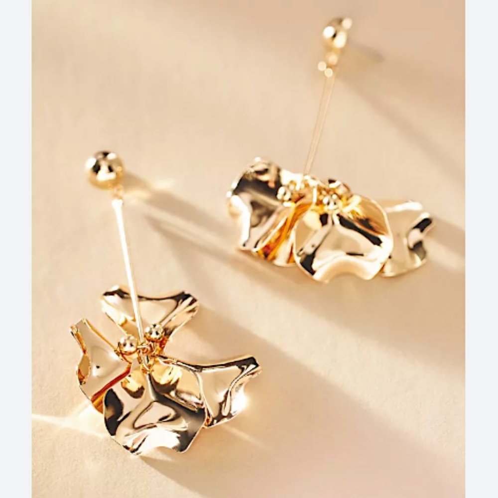 NEW ~ Anthropologie Shashi Blooming Drop Gold "Petunia" Earrings